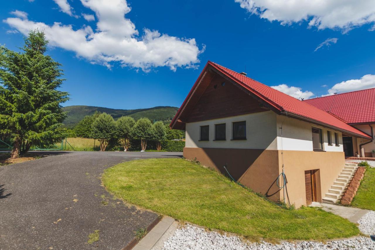Apartman Kinskych Rožnov pod Radhoštěm المظهر الخارجي الصورة